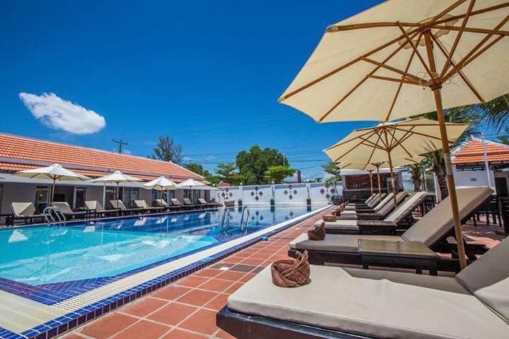 La Residence Watbo Hotel